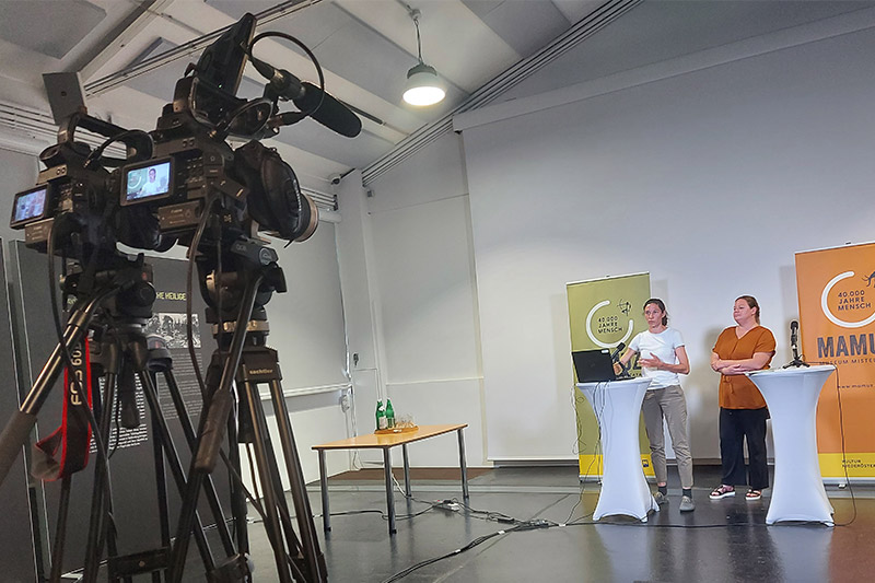 livestream live YouTube MAMUZ pip Archäologie Stream